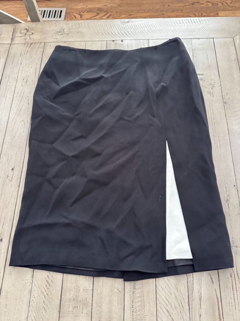 ETRO Black White Crepe Two Tone Pencil Straight Skirt Size 44 / 8 / Medium